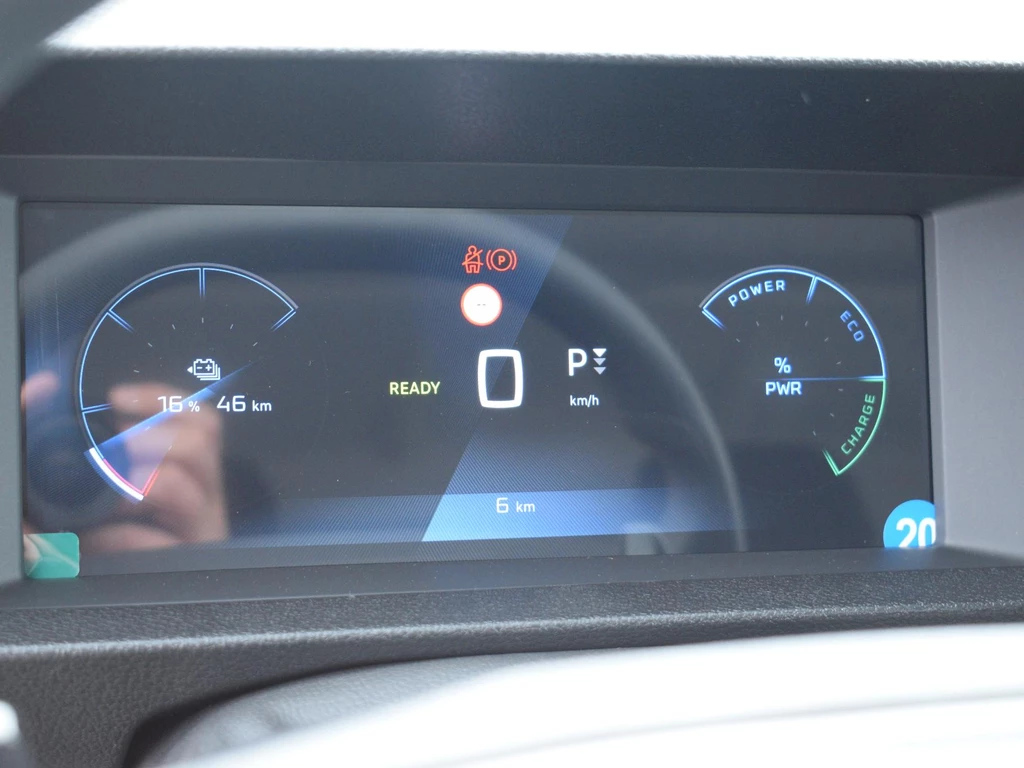 Peugeot e-Expert – foto 12