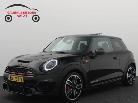 MINI 3-Deurs 2.0 John Cooper Works Chili ORIG NLD / PANORAMADAK / HARMAN-KARDON / KEYLESS / CAMERA / FULL LED / NAVI / PDC