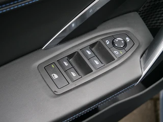 BMW iX2 – thumbnail 27