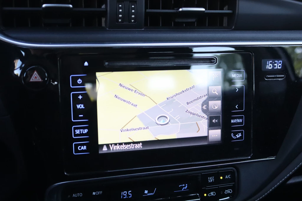 Toyota Auris – foto 20