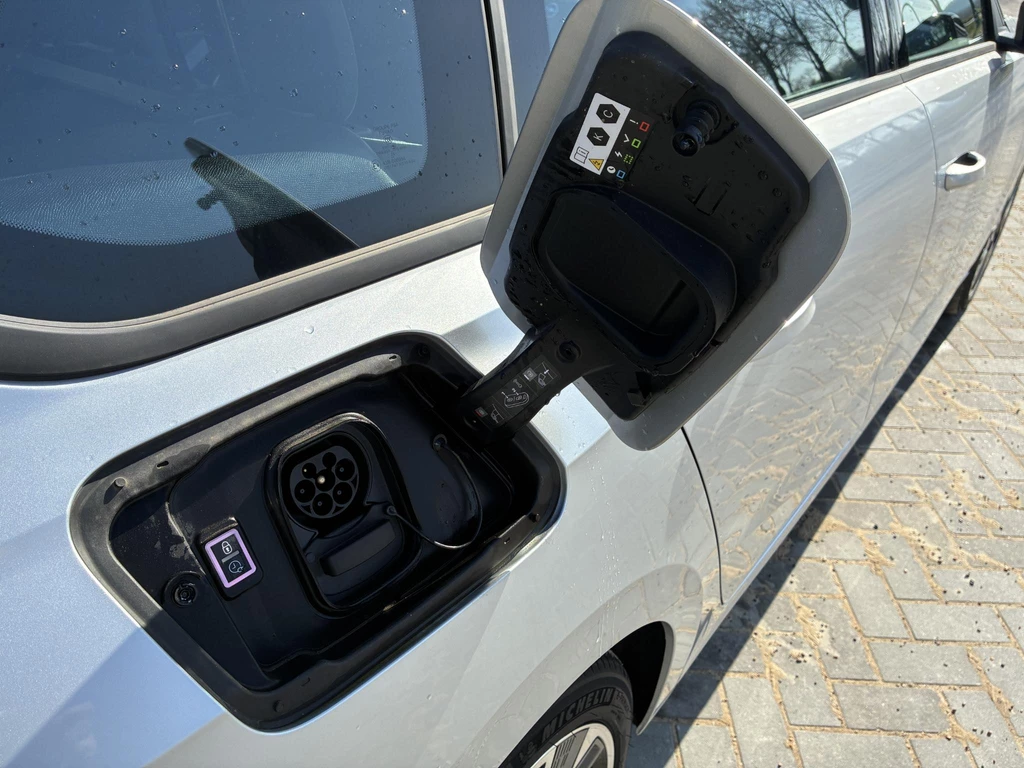 Opel Astra – foto 30