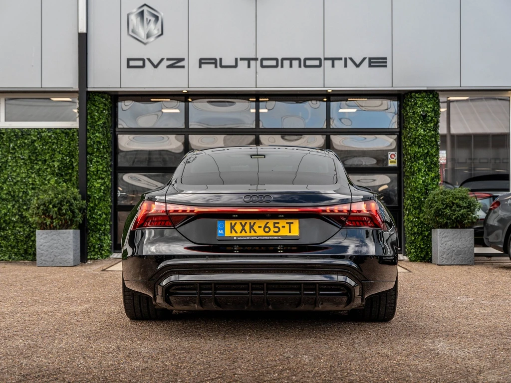 Audi e-tron GT – foto 4
