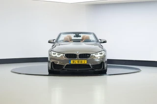 BMW M4 – thumbnail 17