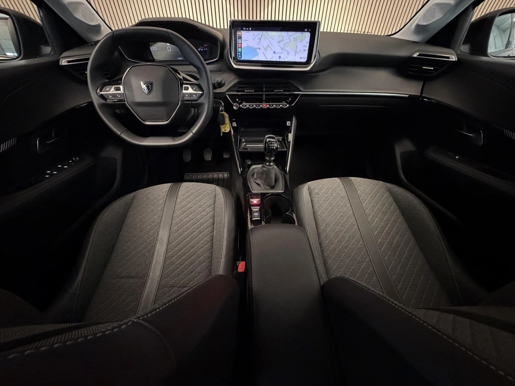 Peugeot 208 – foto 17