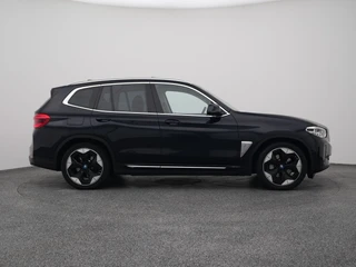 BMW iX3 – thumbnail 12