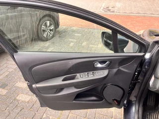 Renault Clio – thumbnail 10
