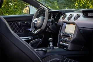Ford Mustang – thumbnail 33