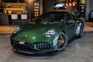 Porsche 911 – thumbnail 2