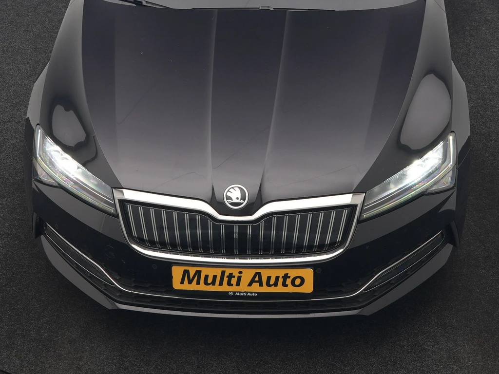 Škoda Superb – foto 11