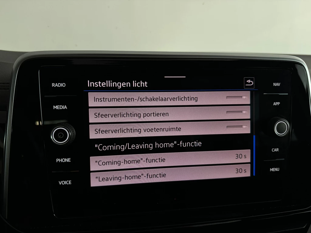 Volkswagen T-Roc – foto 29
