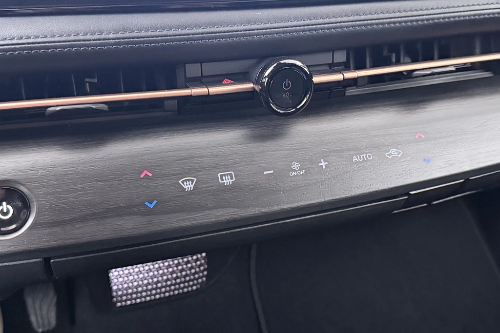 Nissan ARIYA – foto 32