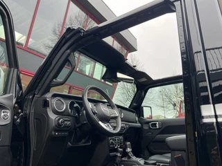 Jeep Wrangler – thumbnail 14