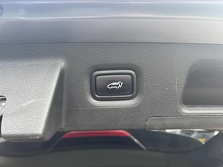 Hyundai Santa Fe – thumbnail 25