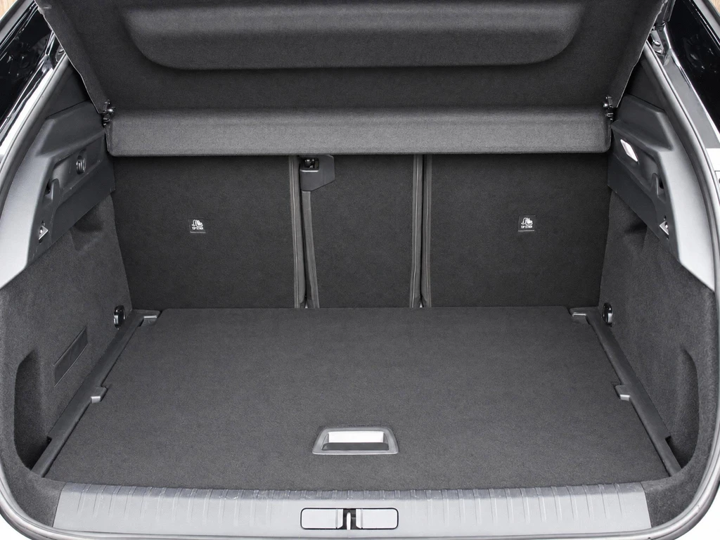 Peugeot e-3008 – foto 27