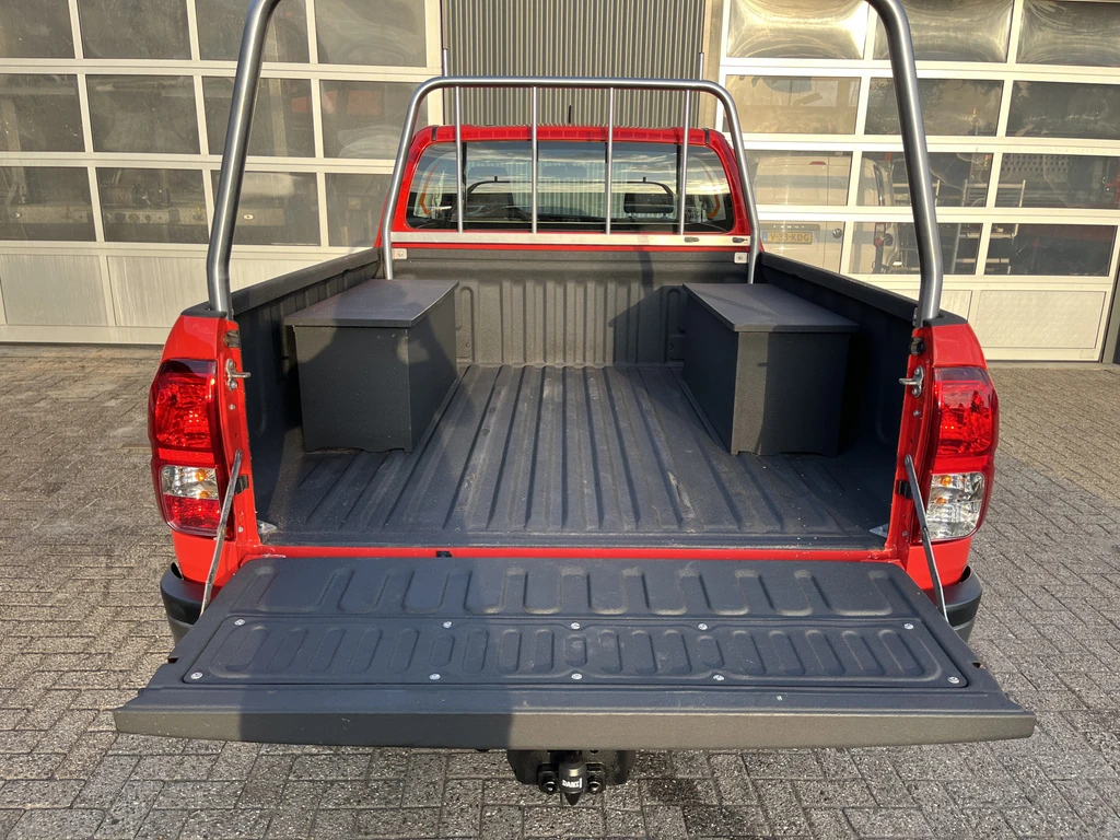 Toyota Hilux – foto 4