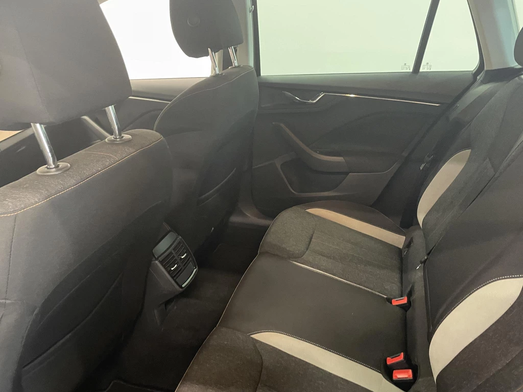 Škoda Kamiq – foto 12