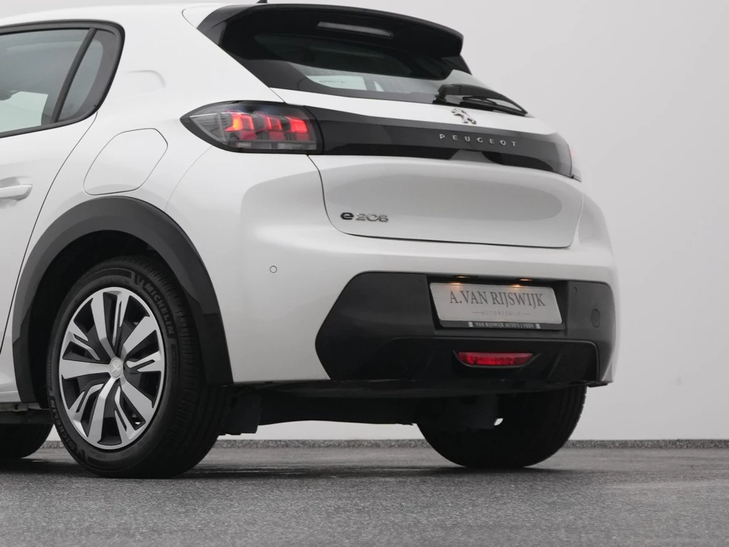 Peugeot e-208 – foto 6