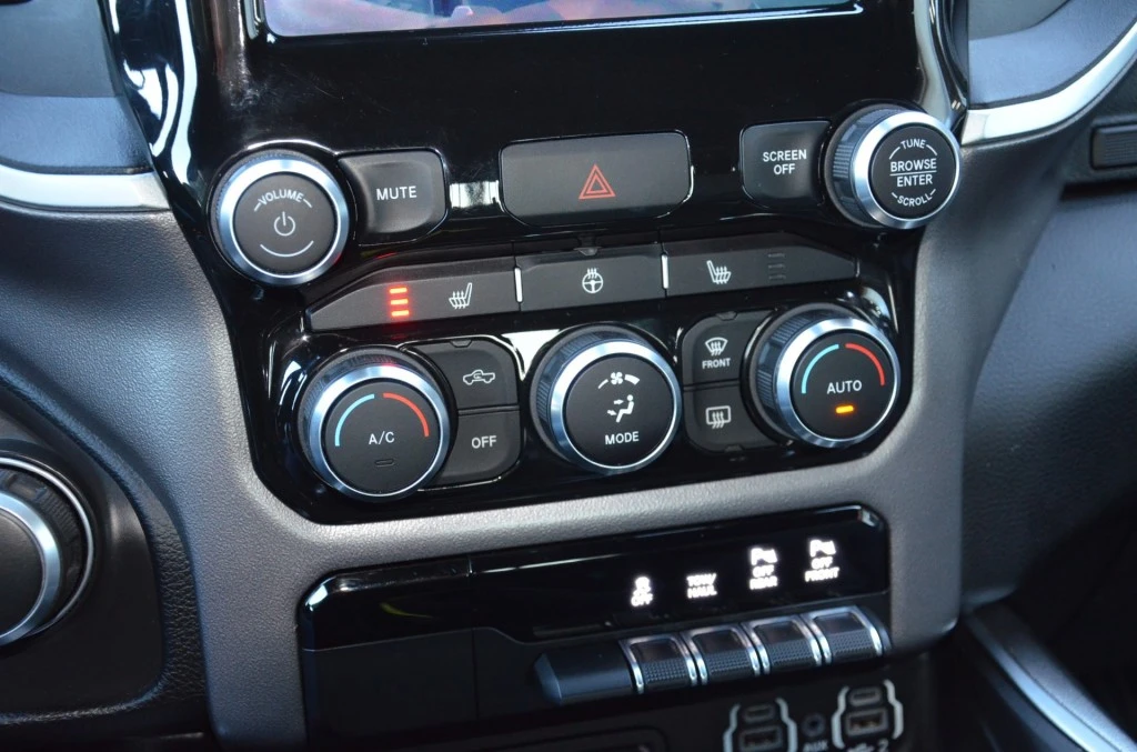 Dodge Ram 1500 – foto 7