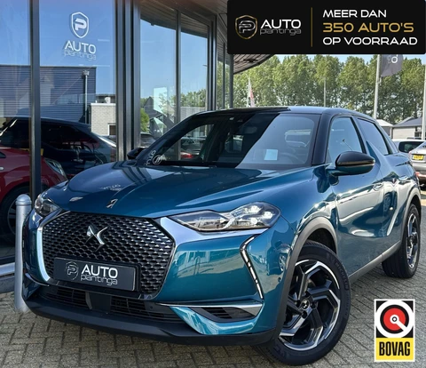 DS 3 Crossback 1.2 PureTech Grand Chic 156PK | BOMVOL | AUTOMAAT | 1e Eigenaar | NL AUTO | Trekhaak | DAB+ | 18 Inch | Lederen Bekleding | Navigatie | Climate Control | Apdative Cruise Control | Head Up Display | Focal |