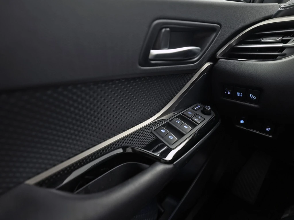 Toyota C-HR – foto 23