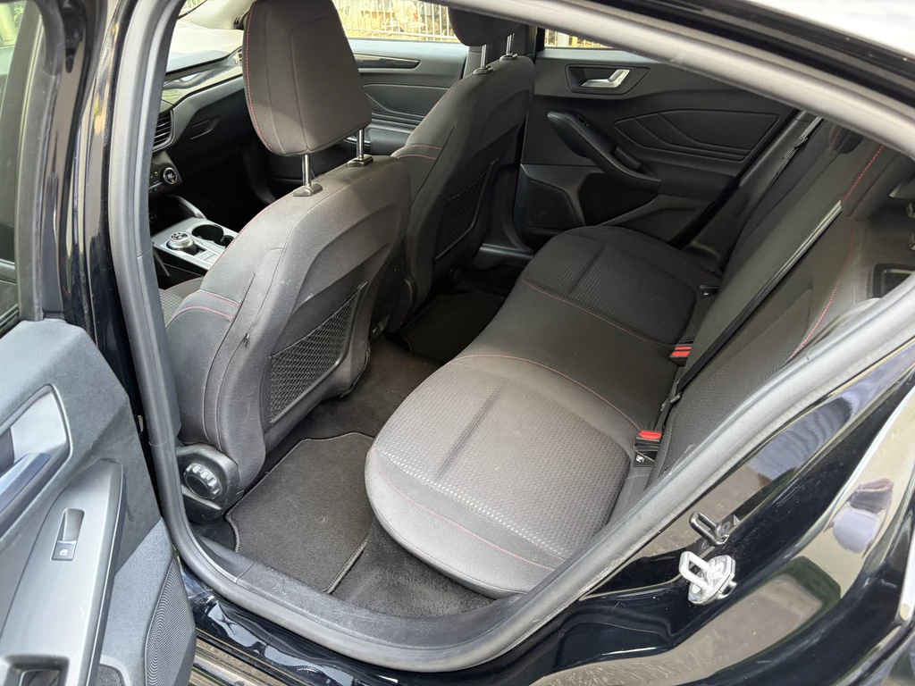 Ford Focus – foto 11