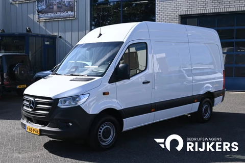 Mercedes-Benz Sprinter 317 CDI L2H2 Pro Geveerde stoel, Navigatie met camera