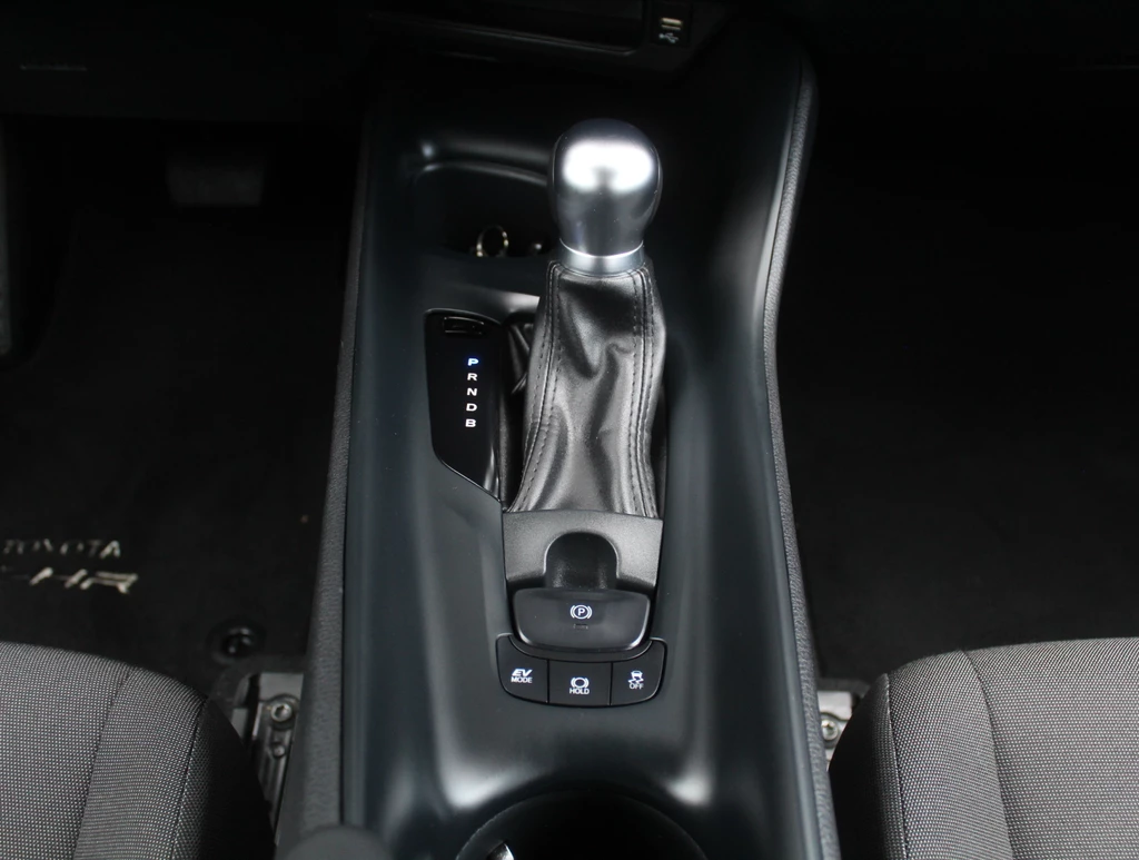 Toyota C-HR – foto 39