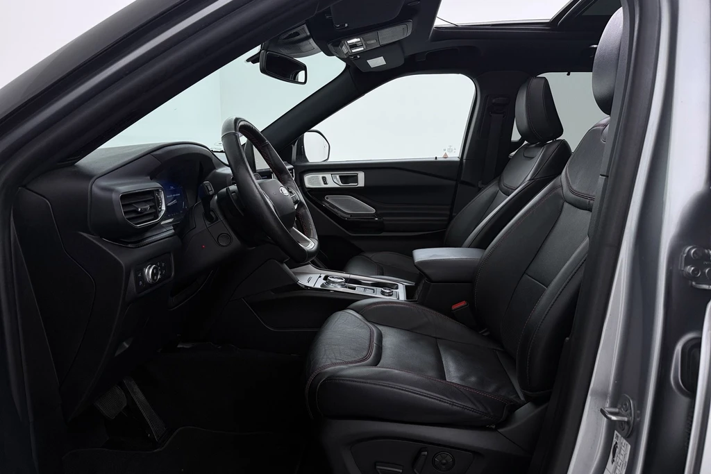 Ford Explorer – foto 14