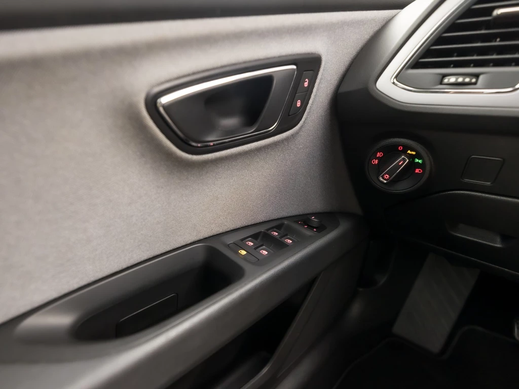 SEAT Leon – foto 21