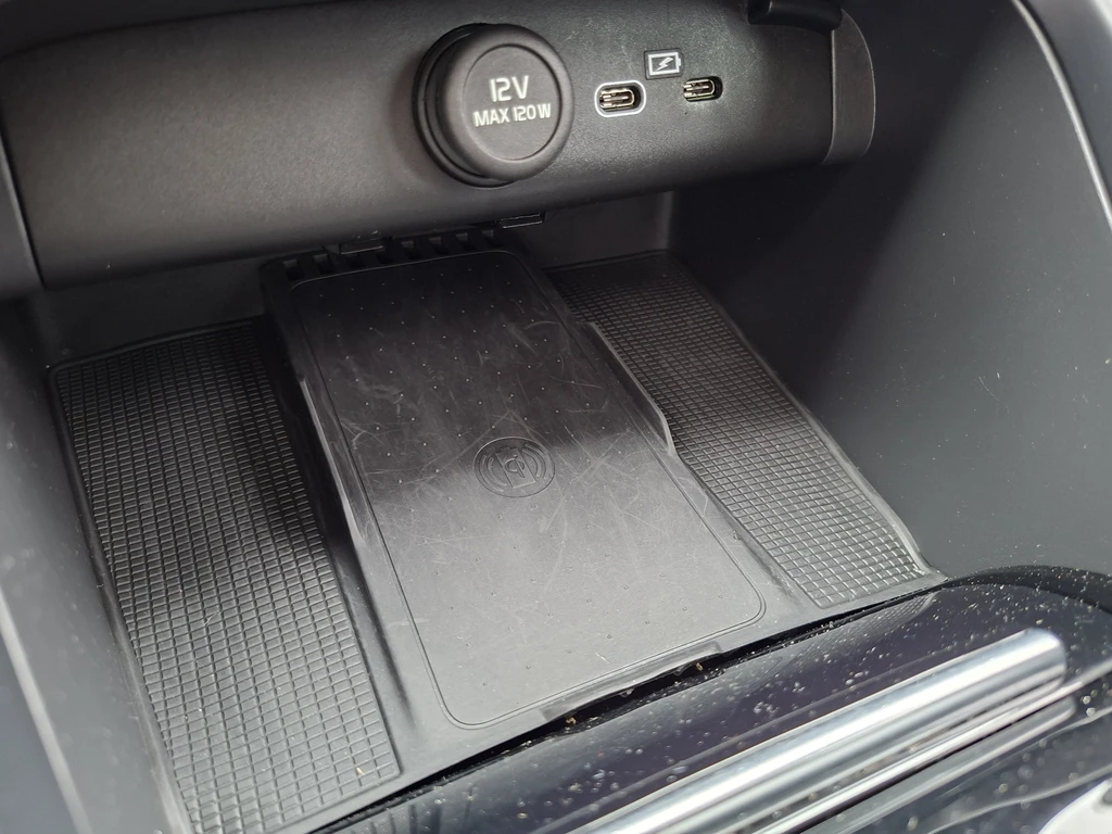 Volvo C40 – foto 12