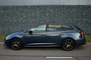 SEAT Leon – thumbnail 2