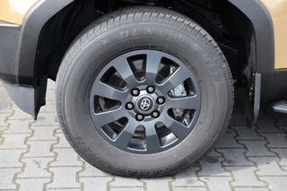 Toyota Land Cruiser – thumbnail 7