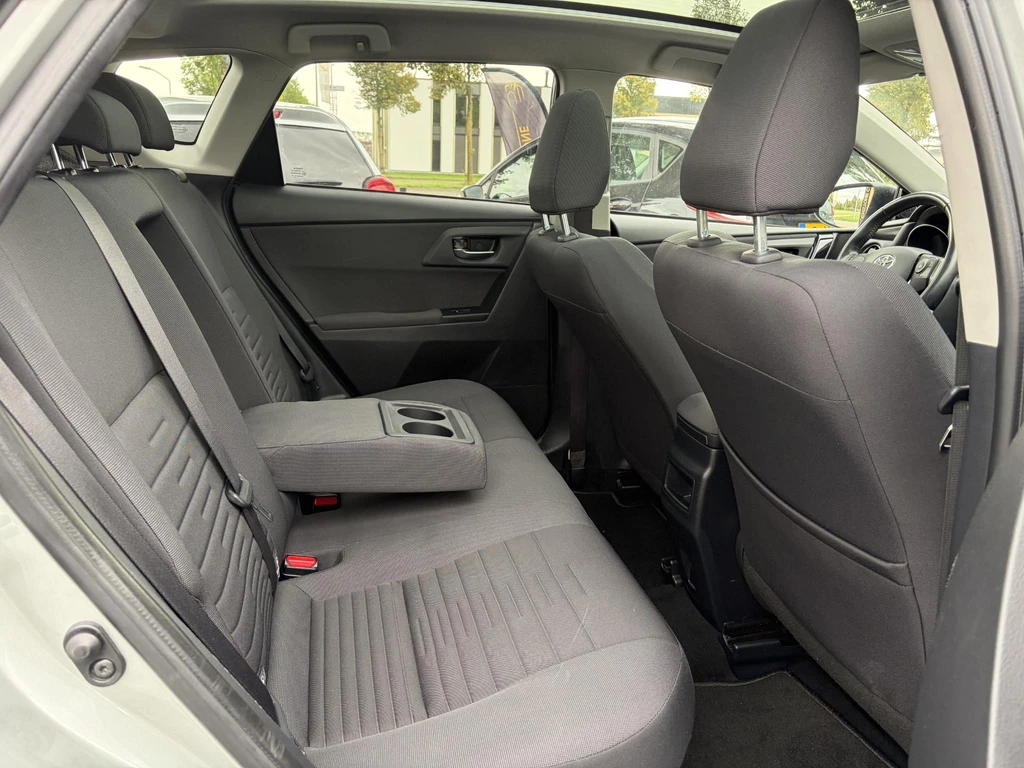 Toyota Auris – foto 14