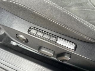 Volkswagen Golf – thumbnail 18