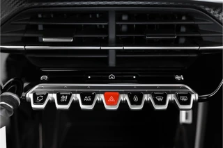 Peugeot 208 – thumbnail 21