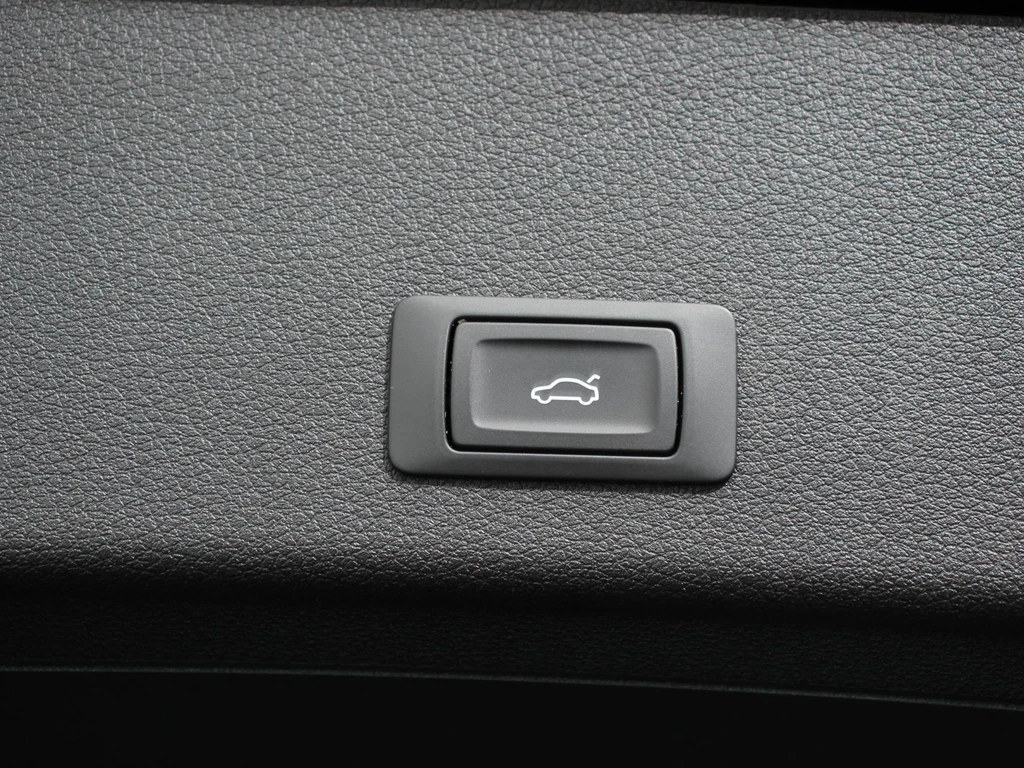 Audi e-tron – foto 14