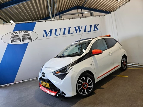 Toyota Aygo 1.0 VVT-i x-cite / Cabriolet / CarPlay / NL Auto