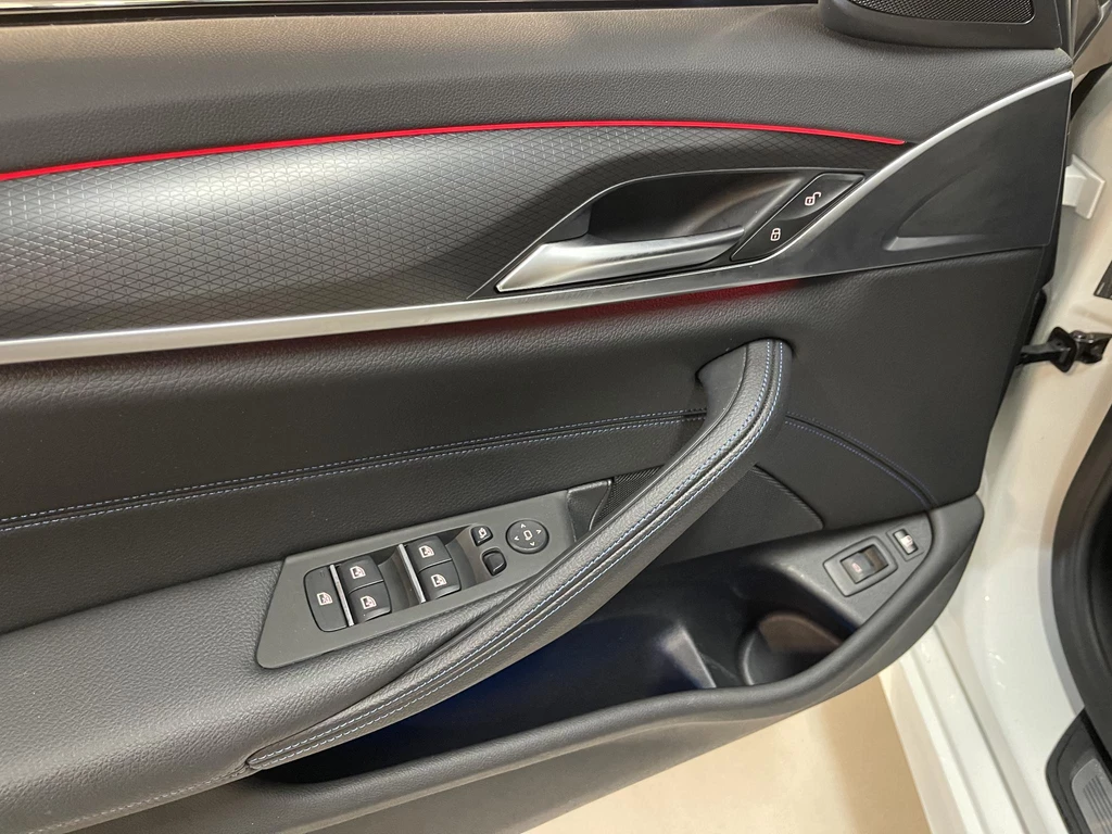 BMW 5 Serie – foto 29