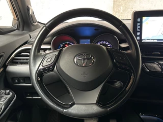 Toyota C-HR – thumbnail 14