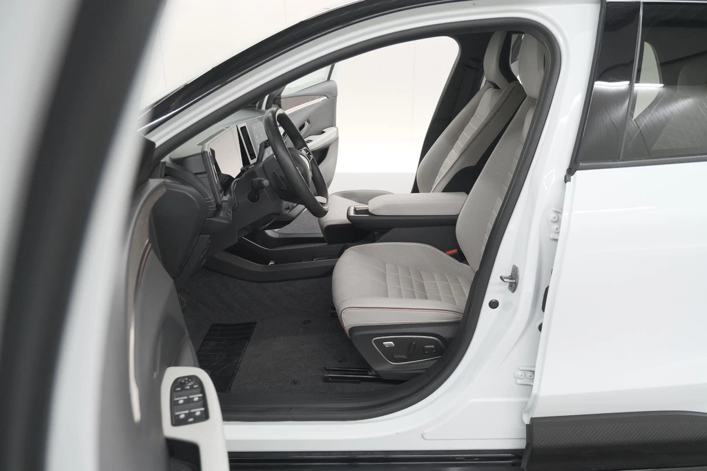 Renault Megane E-Tech – foto 30