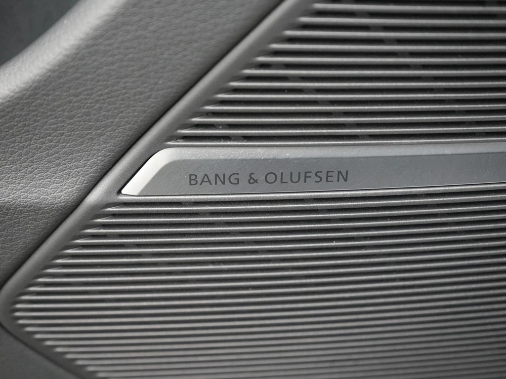 Audi RSQ8 – foto 51