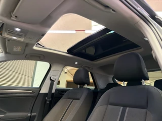 Volkswagen T-Roc – thumbnail 15