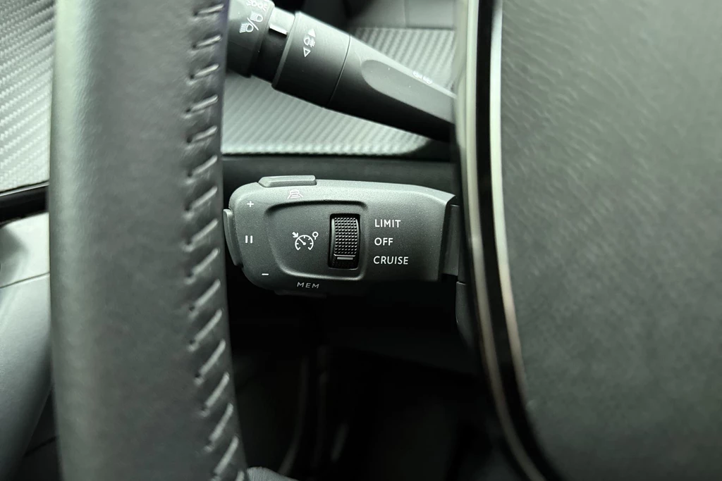 Peugeot e-2008 – foto 30