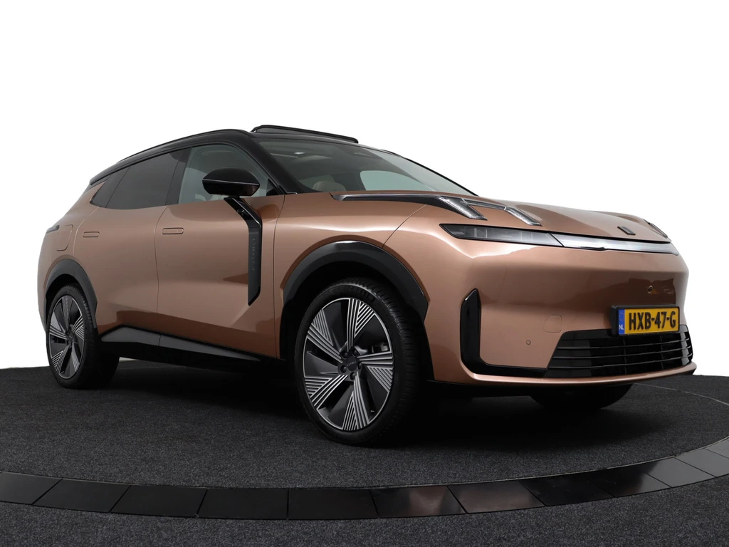 Lynk & Co 08 – foto 12