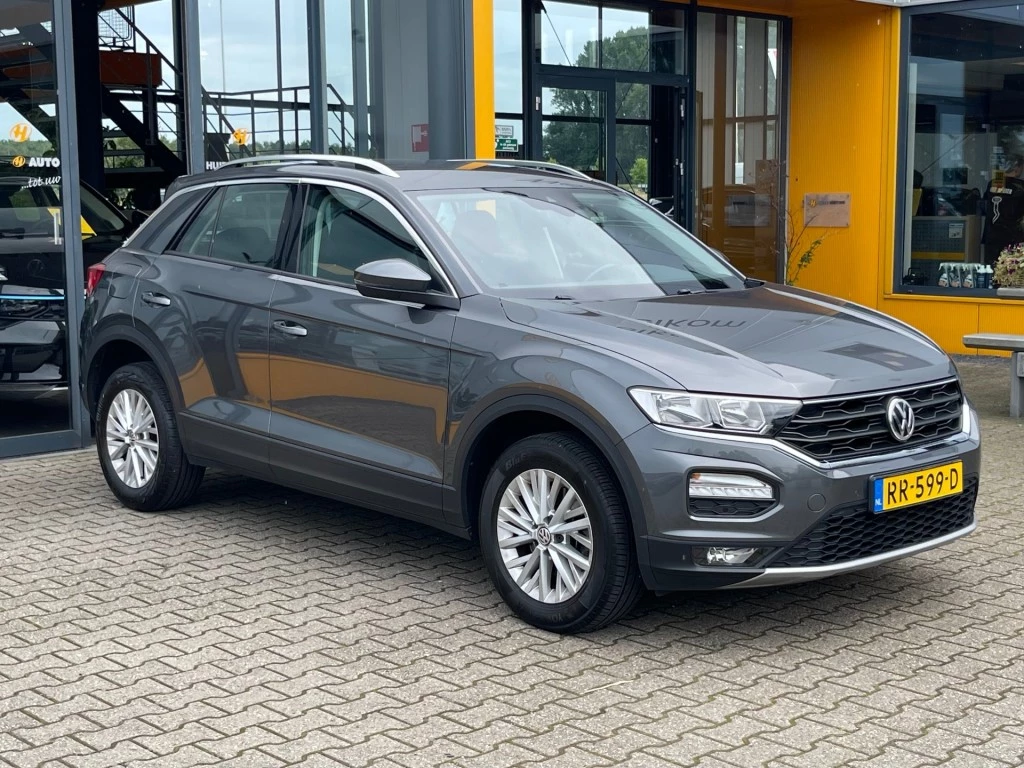 Volkswagen T-Roc – foto 8