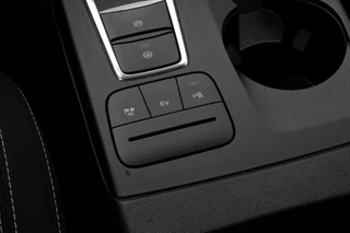 Ford Kuga – thumbnail 30