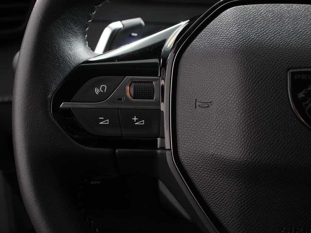 Peugeot 208 – foto 17