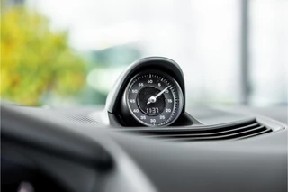 Porsche Taycan – thumbnail 20