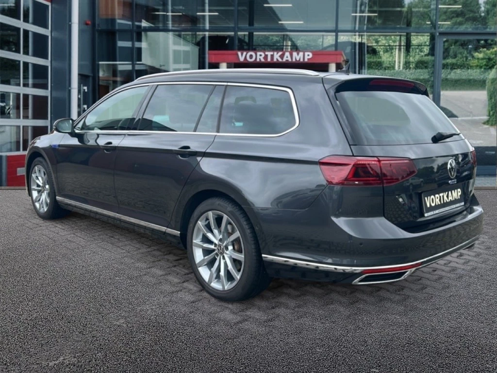 Volkswagen Passat – foto 3