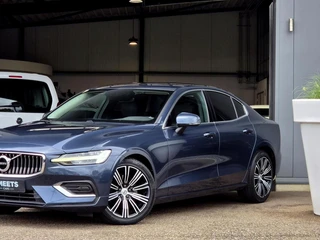 Volvo S60 – thumbnail 2